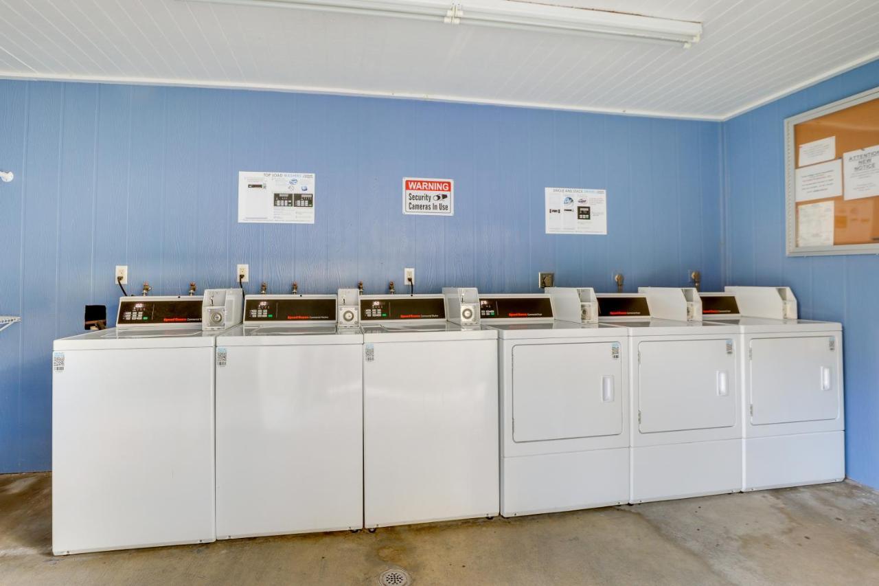 Welcoming Sarasota Vacation Rental With Pool! 외부 사진